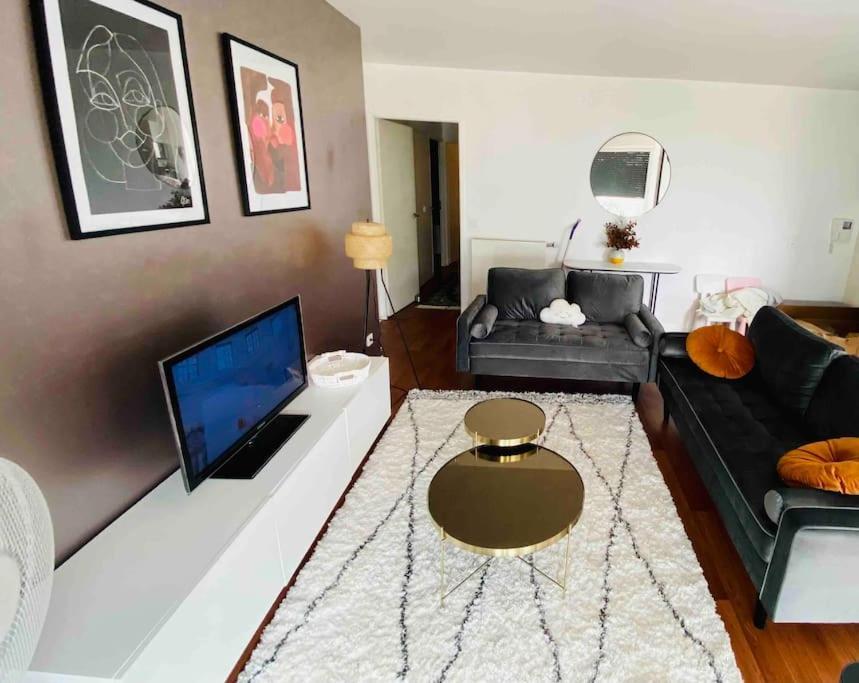 Appartement 80M2, Terrasse Sud, Metro 7 Direction Louvre A 8Minutes, Parking Sous-Sol, Proche Paris-Bercy Ivry-sur-Seine Luaran gambar